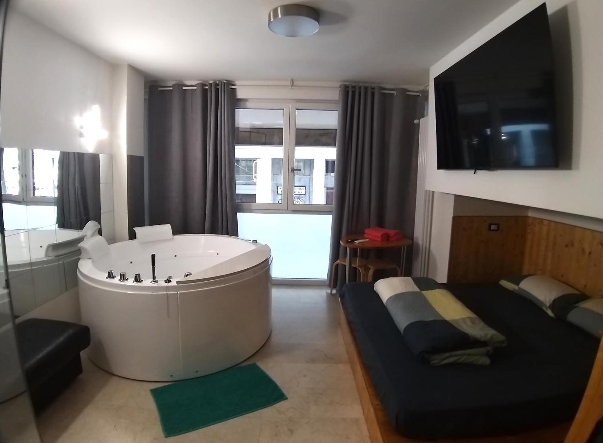 4Roomz Bologna Esterno foto