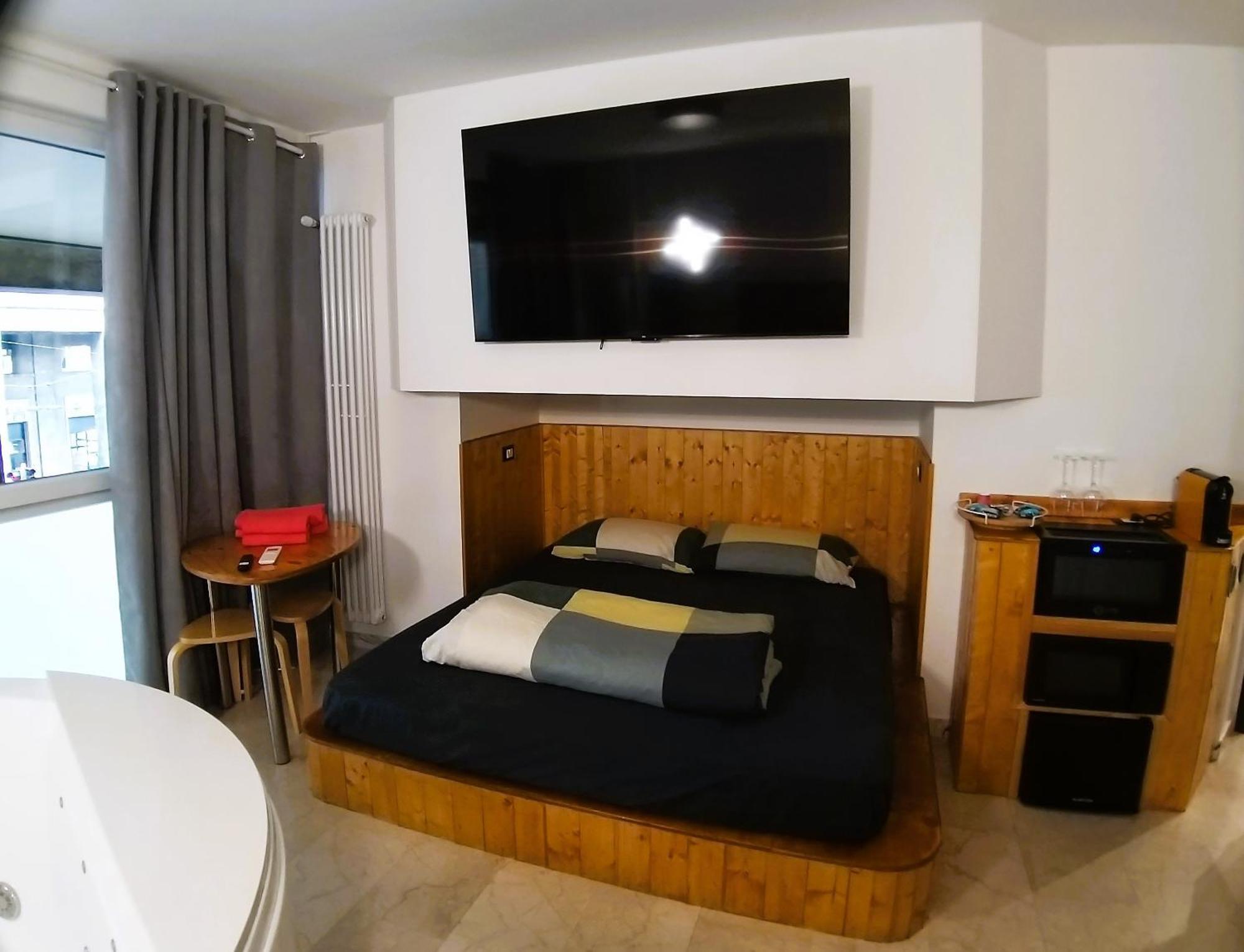 4Roomz Bologna Esterno foto