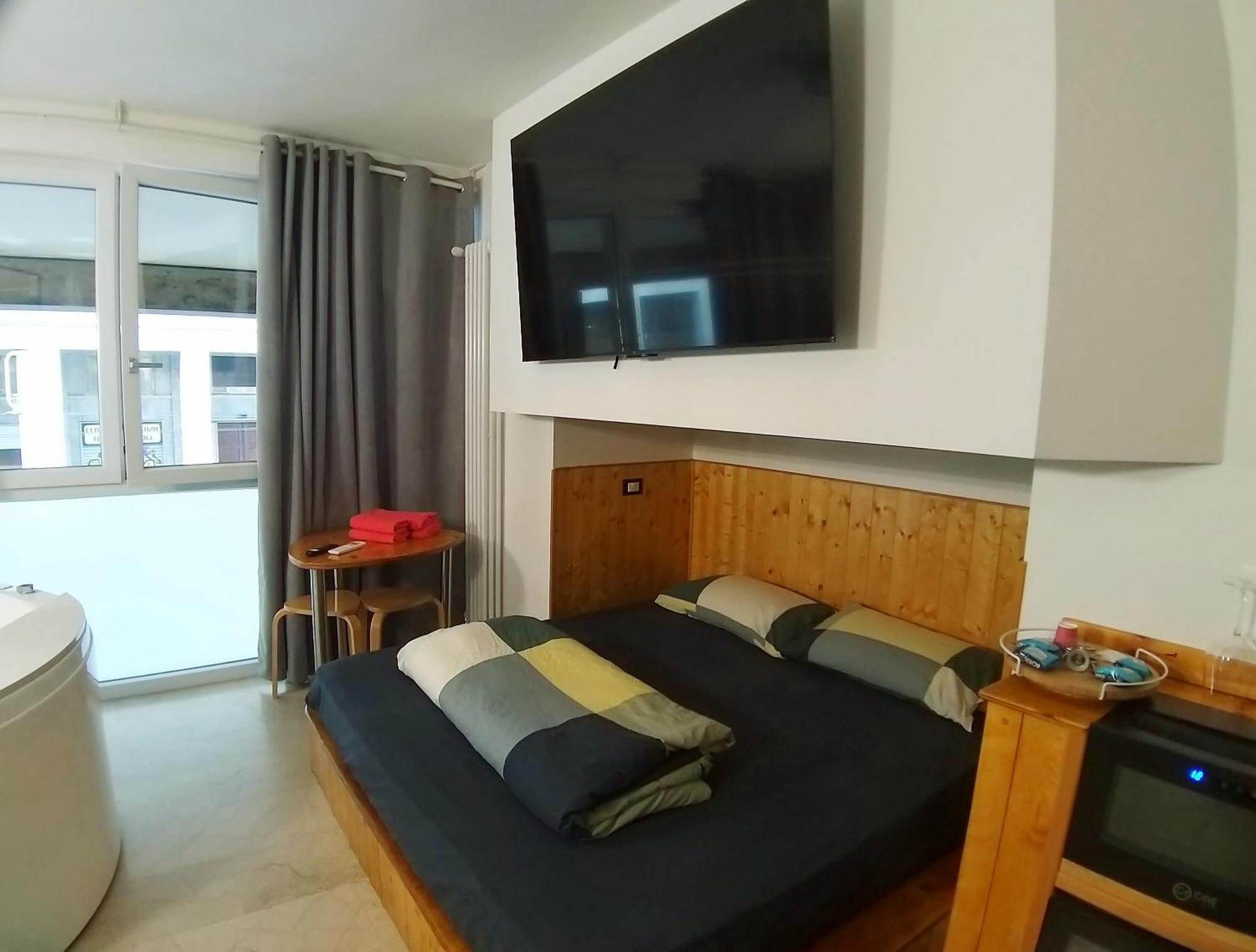 4Roomz Bologna Esterno foto